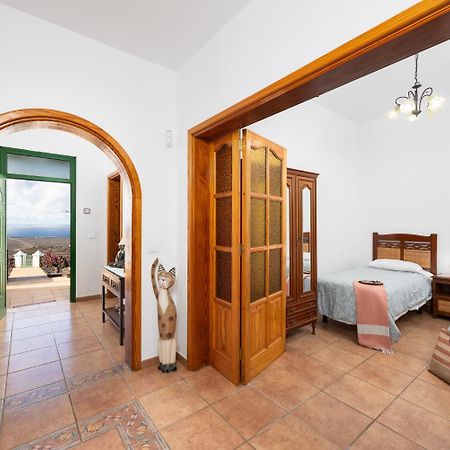 Villa Sol Y Mar Яйса Екстериор снимка