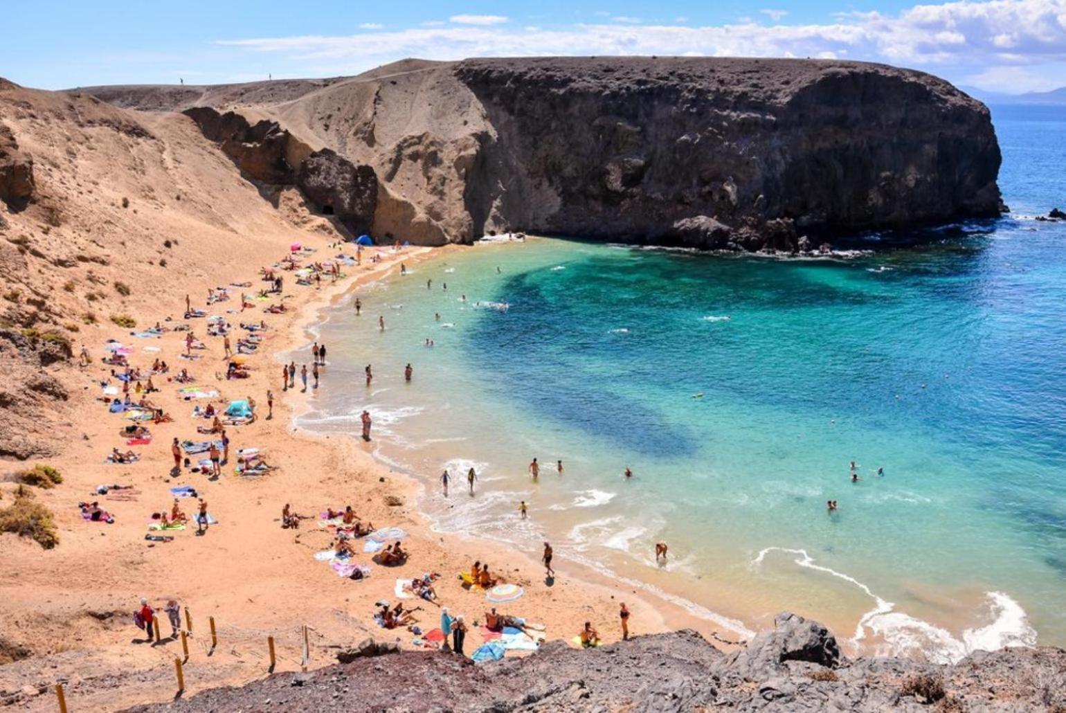 Villa Sol Y Mar Яйса Екстериор снимка