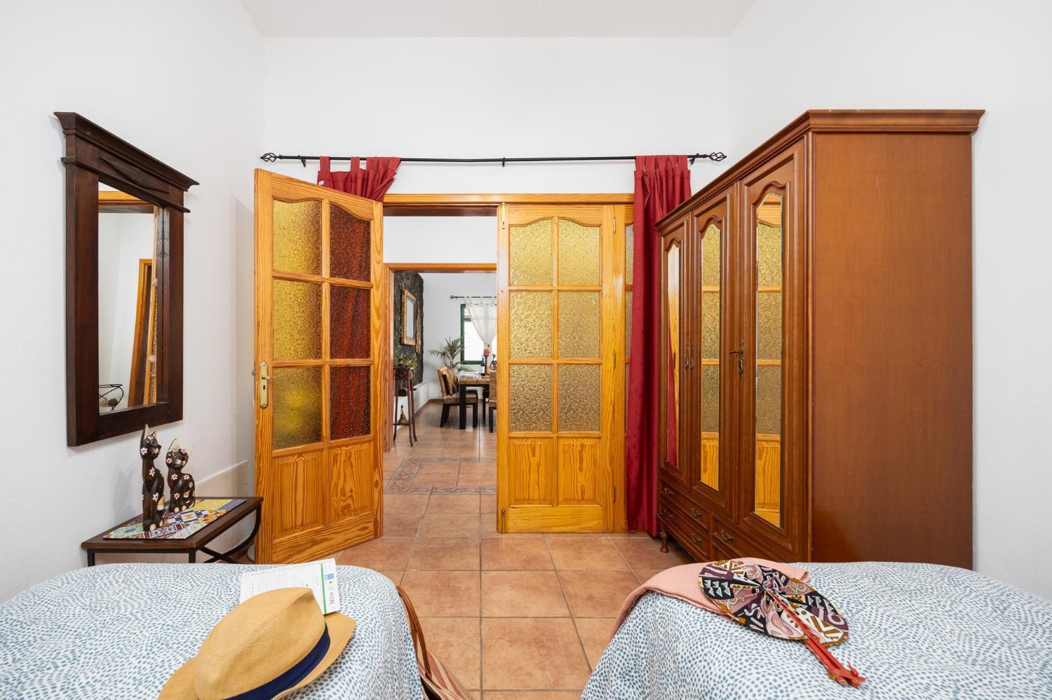 Villa Sol Y Mar Яйса Екстериор снимка