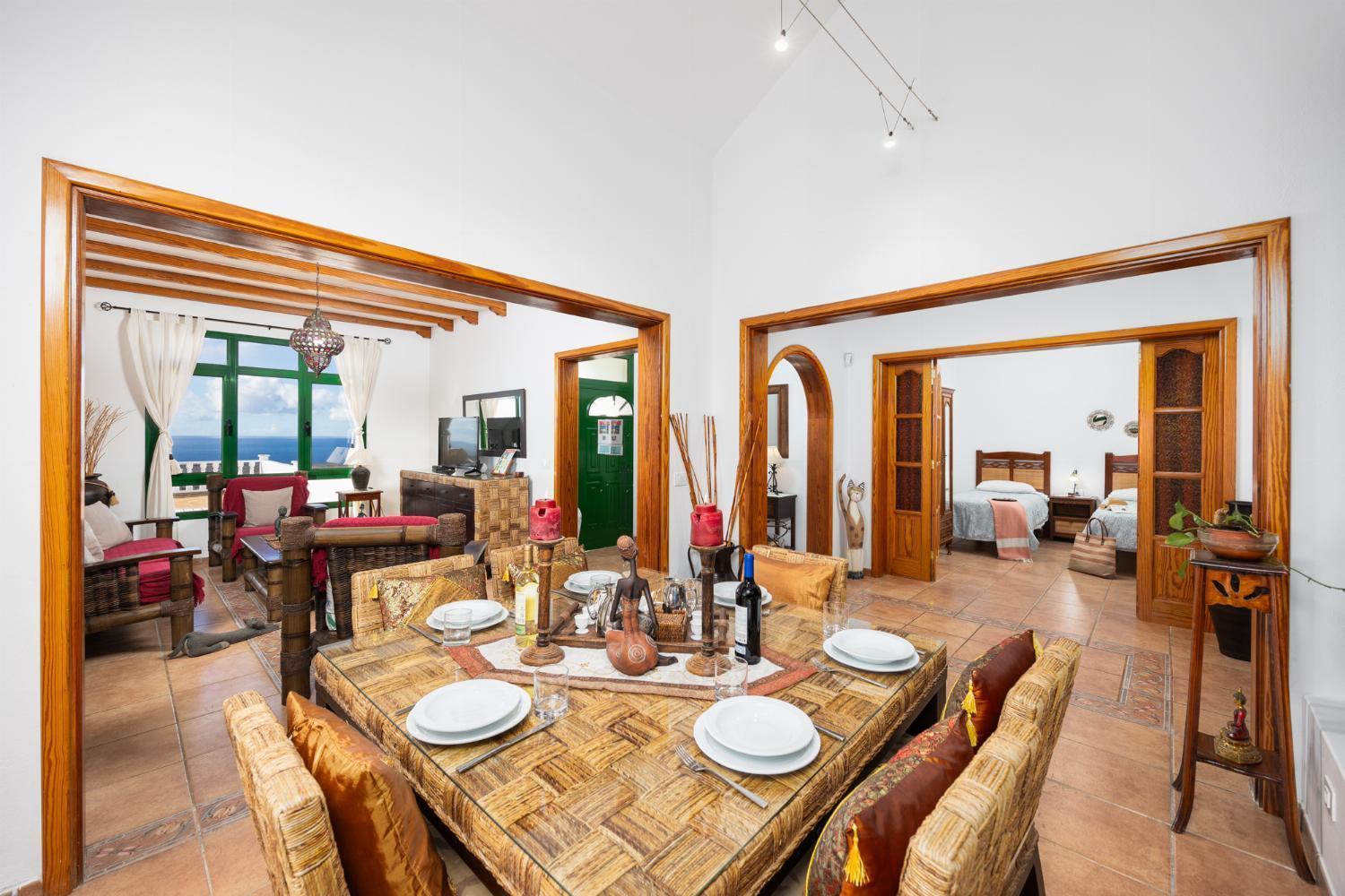 Villa Sol Y Mar Яйса Екстериор снимка